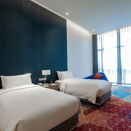 Holiday Inn Express Shanghai Songjiang Fangta By Ihg Eksteriør bilde